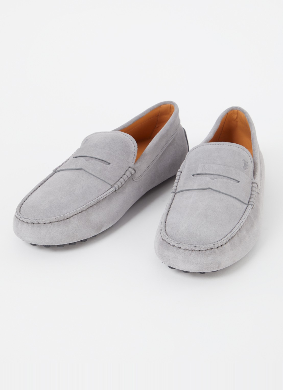 Tod's Gommino mocassin van suède - detail 2 lichtgrijs