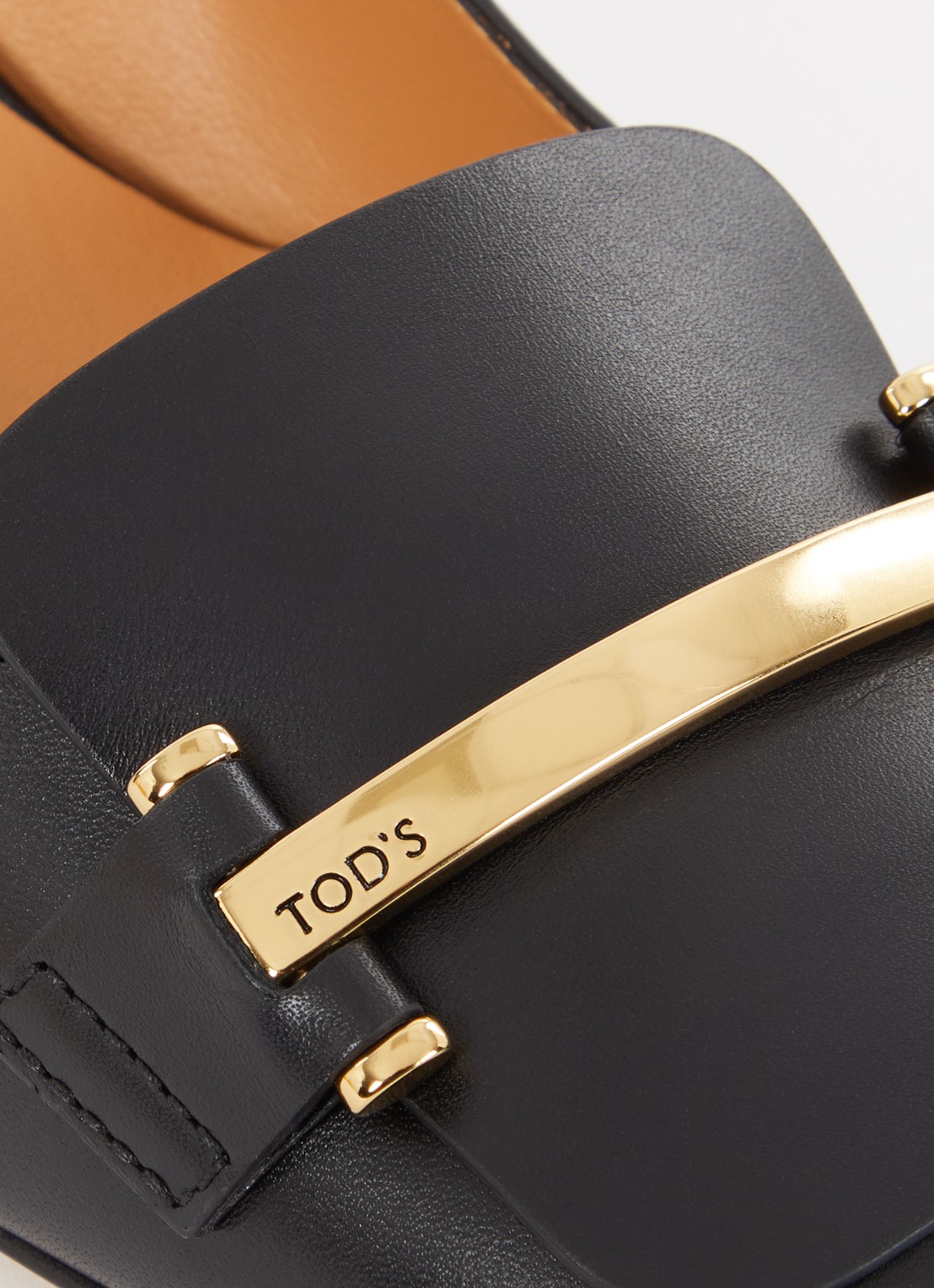 Tod's Pump van kalfsleer - detail 4 zwart