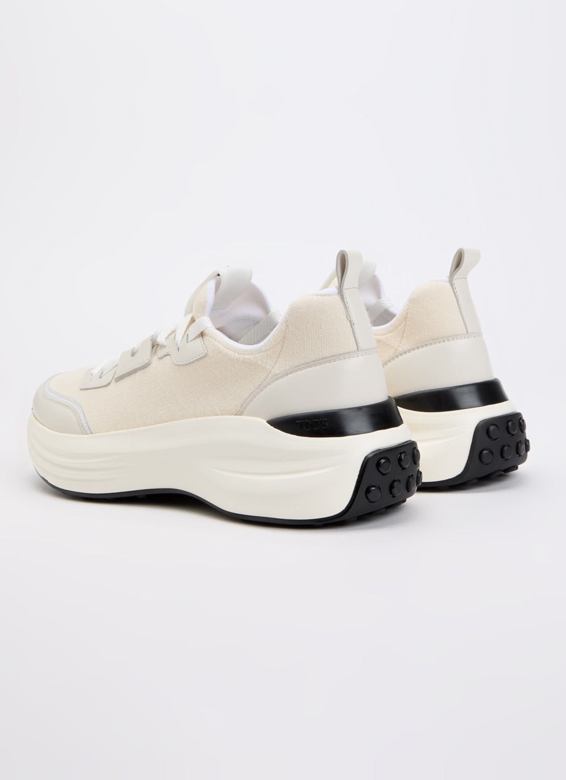 Tod's Sportiva sneaker van kalfsleer met logo  - achterkant 2 gebroken wit