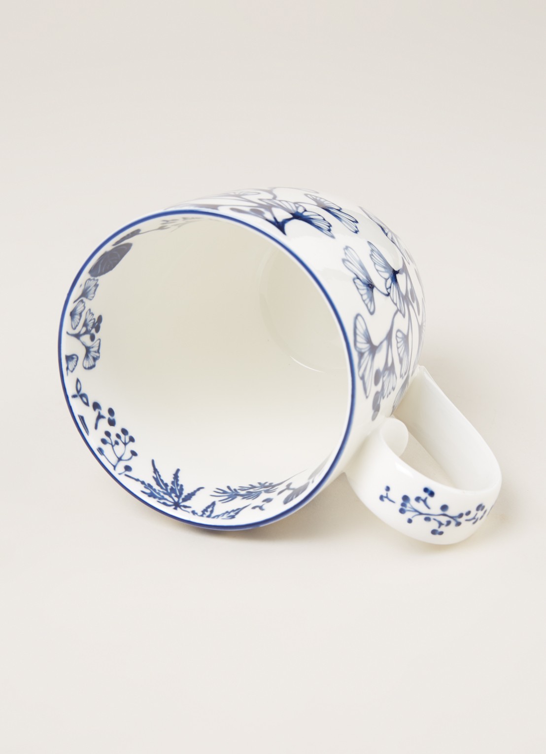 Tokyo Design Studio Flora Japonica Ginkgo mok 38 cl - detail 3 wit