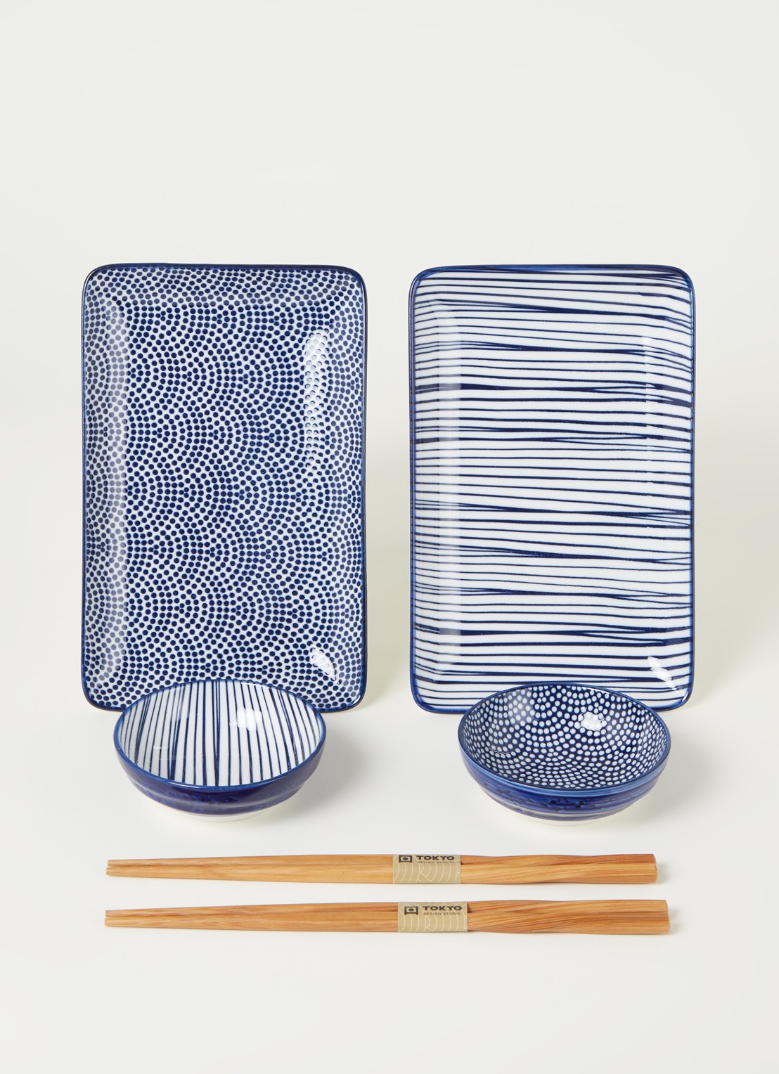 Tokyo Design Studio Nippon Blue sushi set 6-delig - voorkant 2 blauw