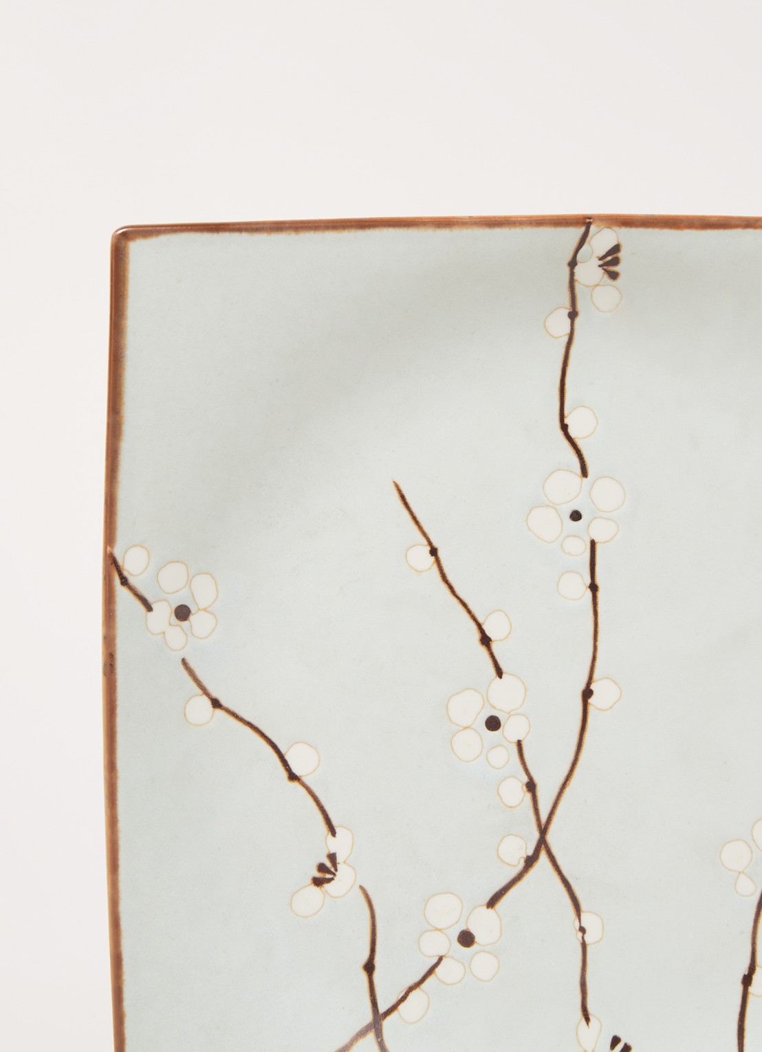 Tokyo Design Studio Soshun Blossom bord 23 x 23 cm - detail 3 lichtblauw