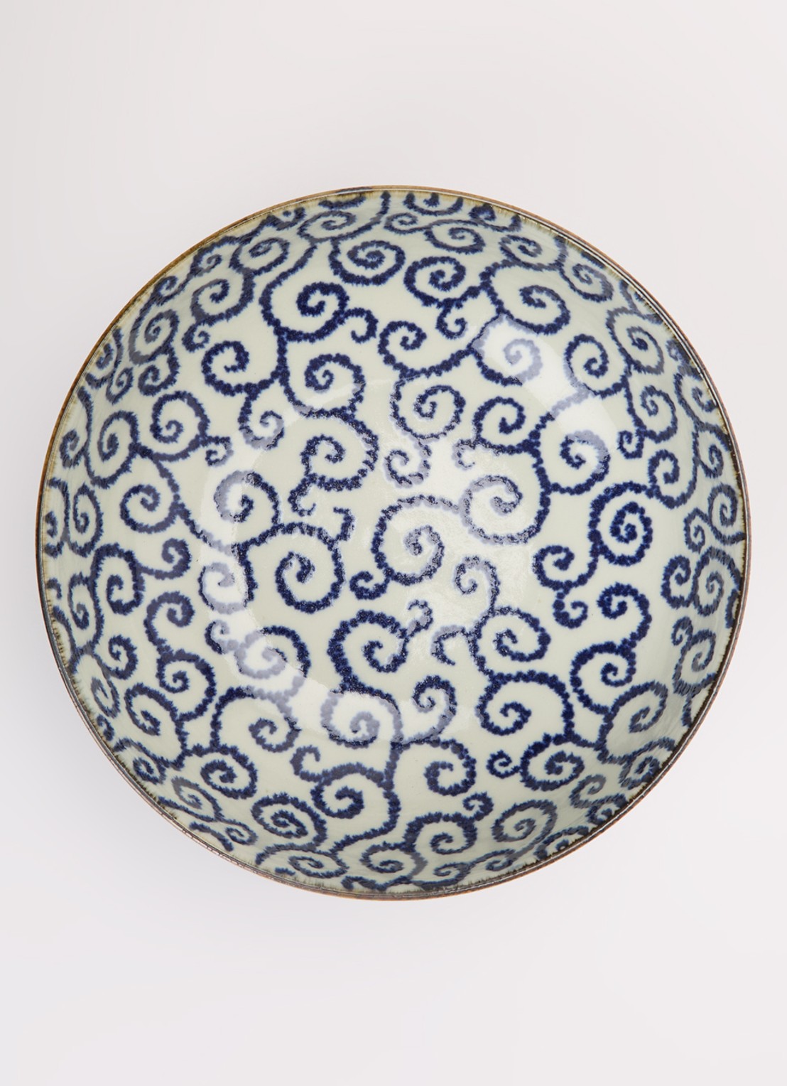 Tokyo Design Studio Ten Karakusa kom 21,5 cm - voorkant 2 royalblauw
