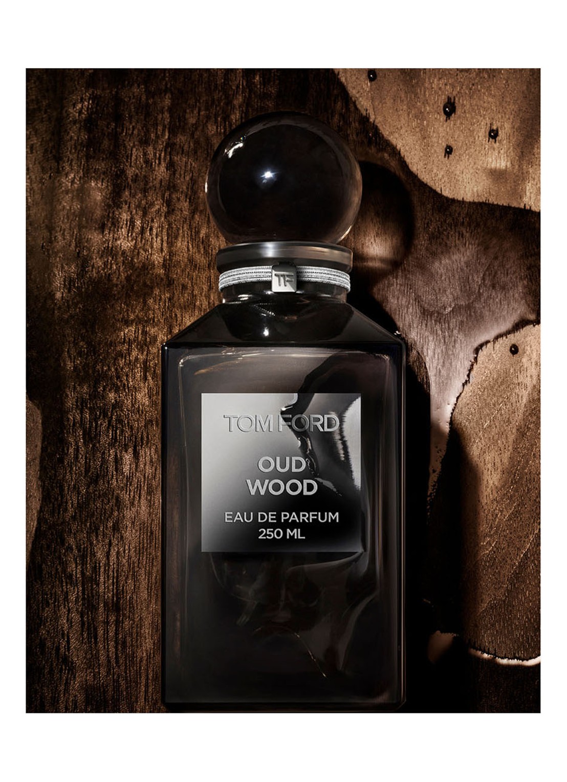 Tom Ford Oud Wood Eau de Parfum Decanter - detail 4 undefined