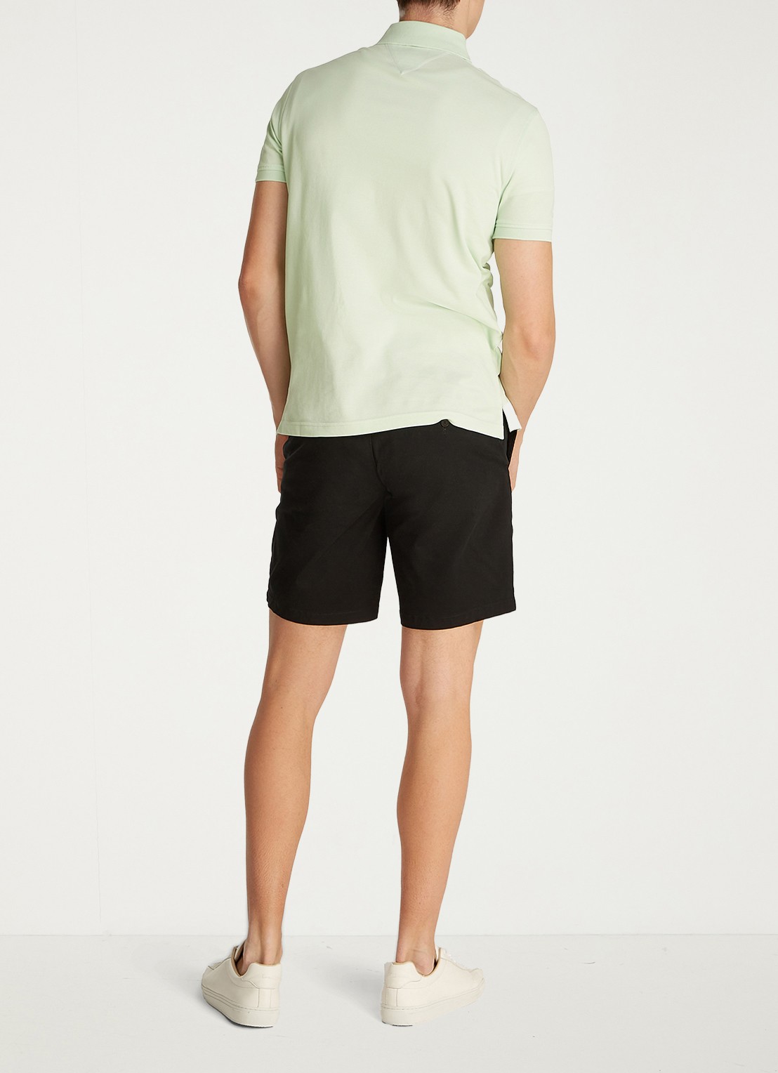 Tommy Hilfiger Core regular fit polo van piqué katoen met logoborduring - achterkant opal green-lxy / groen