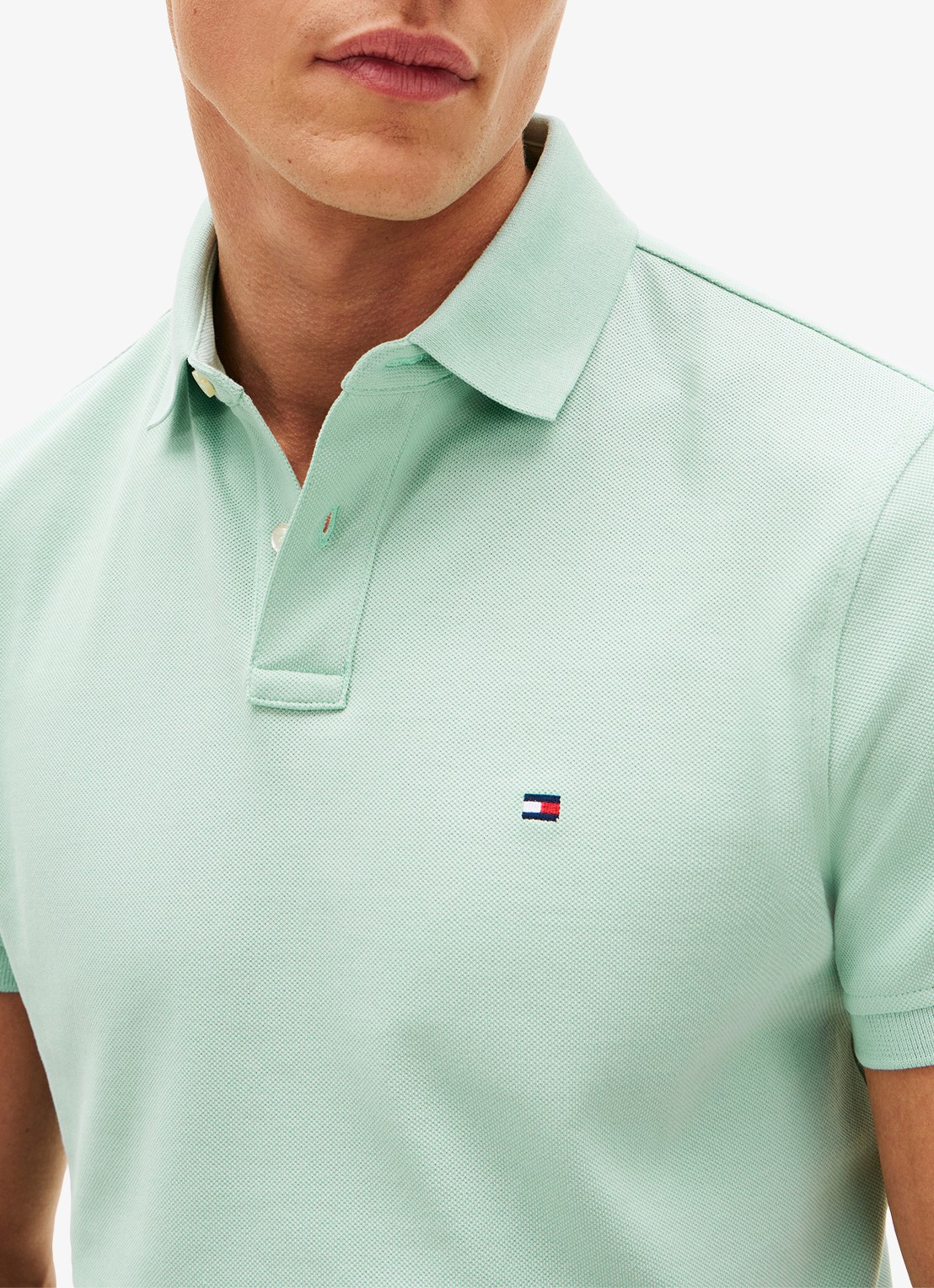 Tommy Hilfiger Core regular fit polo van piqué katoen met logoborduring - detail 3 crushed mint-mai / groen