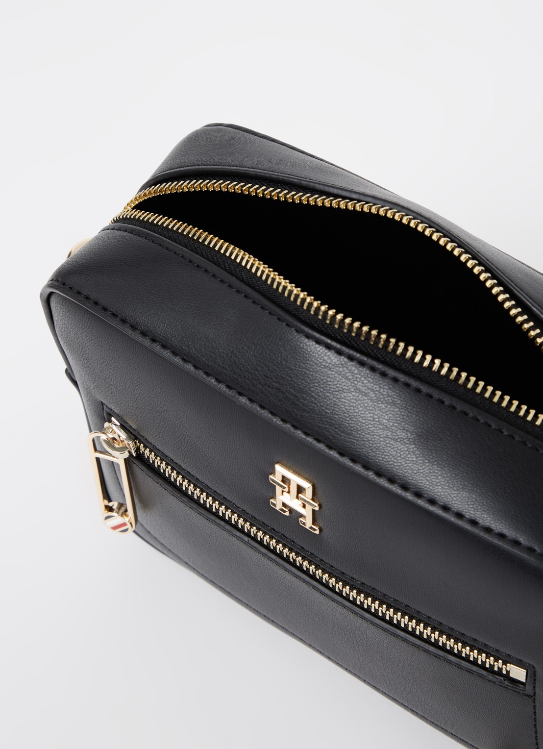 Tommy Hilfiger Crossbodytas met logo - detail zwart