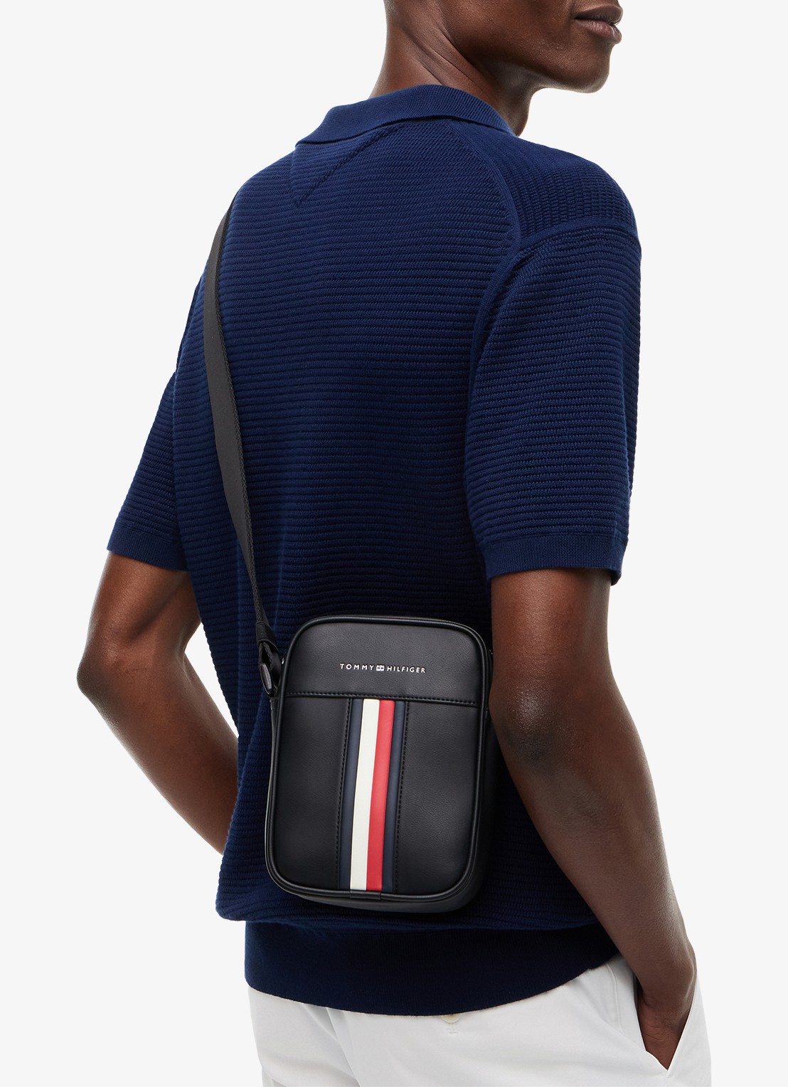Tommy Hilfiger Crossbodytas met logo - voorkant 2 diepzwart