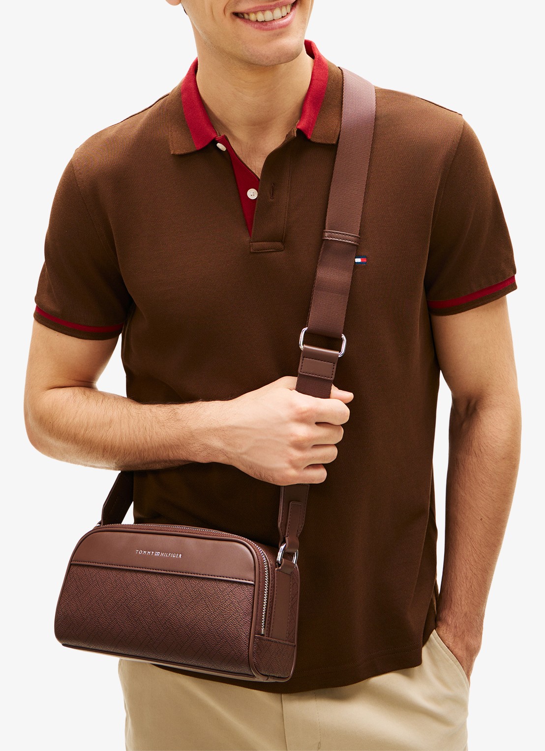 Tommy Hilfiger Crossbodytas met logoprint - voorkant 3 donkerbruin