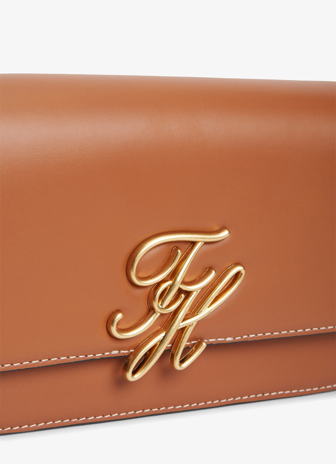 Tommy Hilfiger Crossbodytas van leer met logo - detail 5 bruin