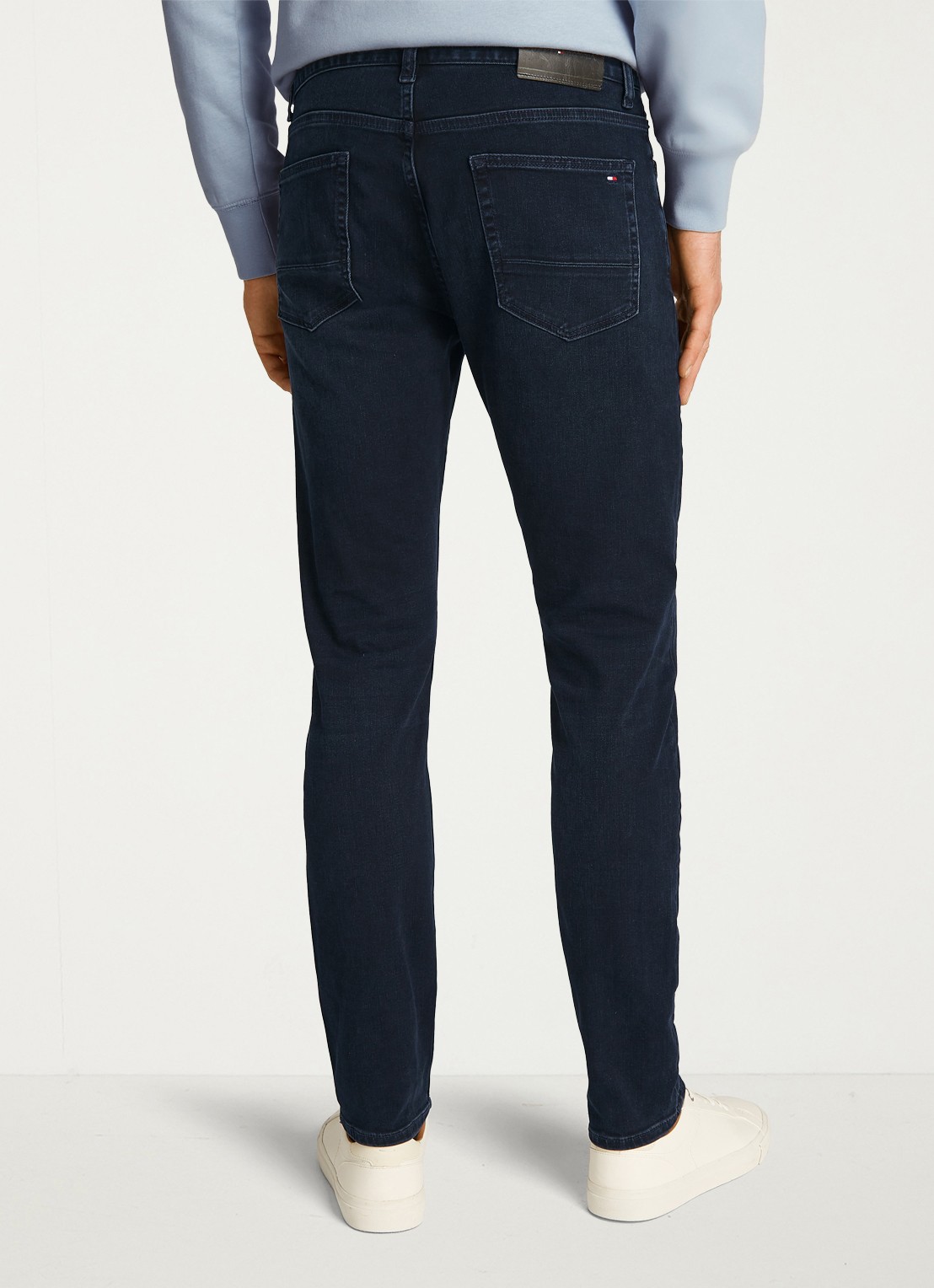 Tommy Hilfiger Denton slim fit jeans met steekzakken - achterkant donkerblauw
