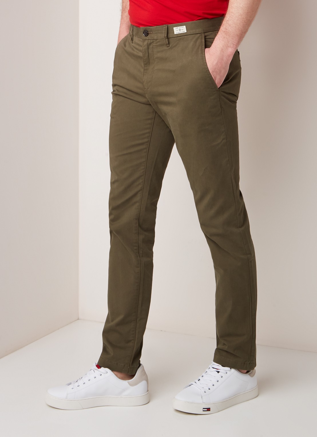 Tommy Hilfiger Denton straight fit chino met stretch - detail 4 legergroen