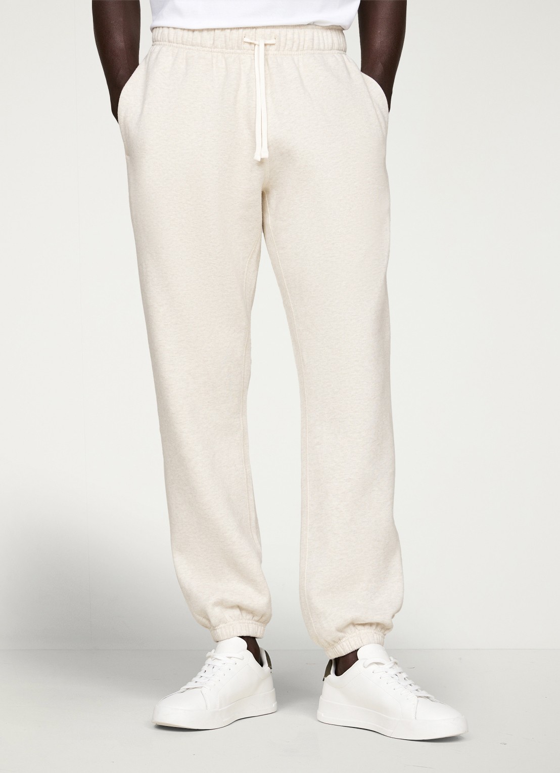 Tommy Hilfiger Essential joggingbroek met logoborduring - voorkant 5 creme