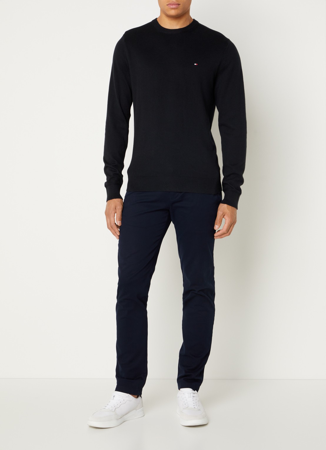 Tommy Hilfiger Fijngebreide pullover in kasjmierblend met logoborduring - voorkant 4 zwart