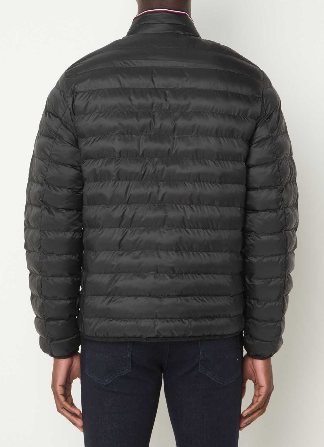 Tommy Hilfiger Gewatteerd jack met logo - achterkant 3 zwart