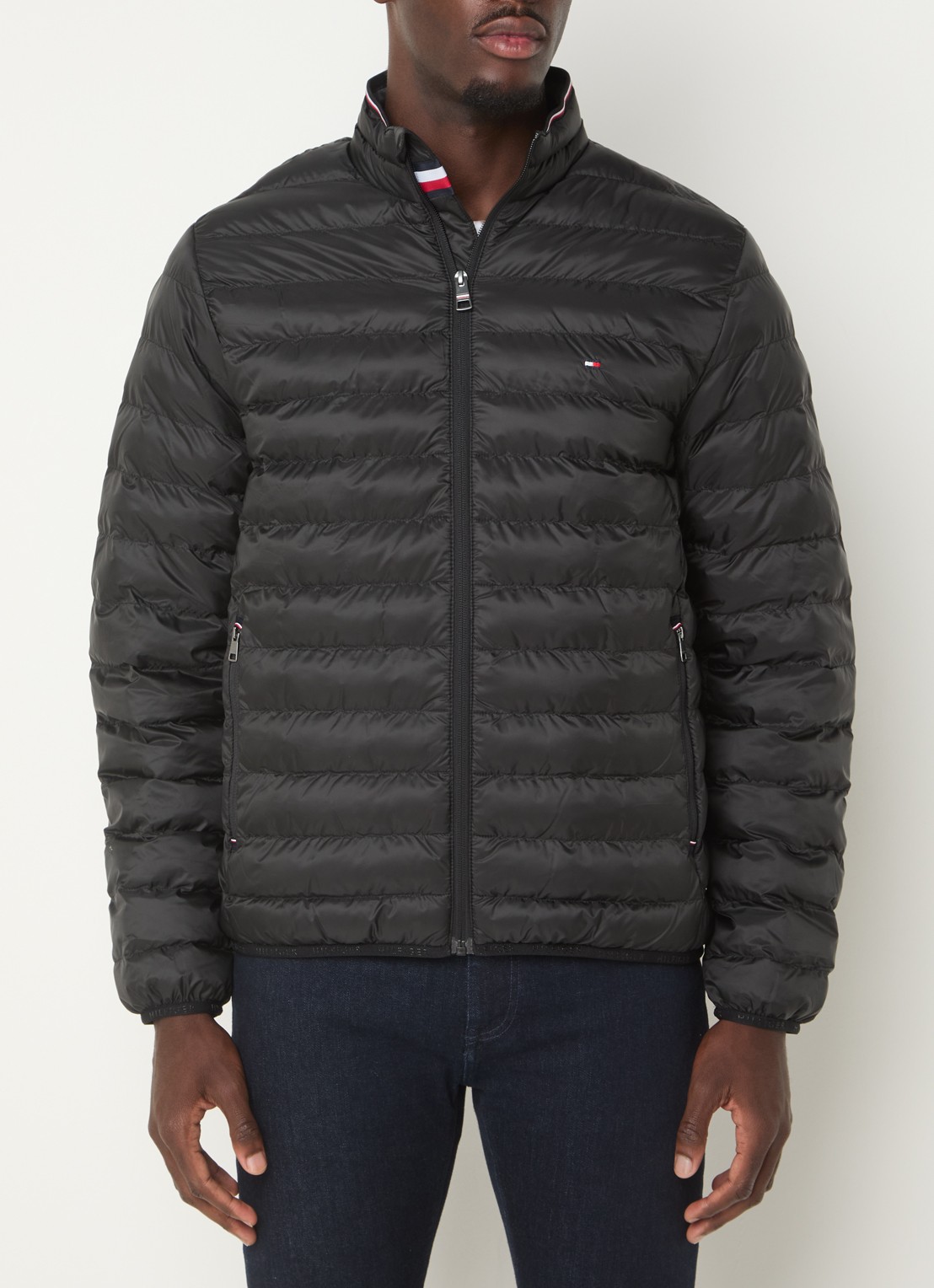 Tommy Hilfiger Gewatteerd jack met logo - detail 4 zwart