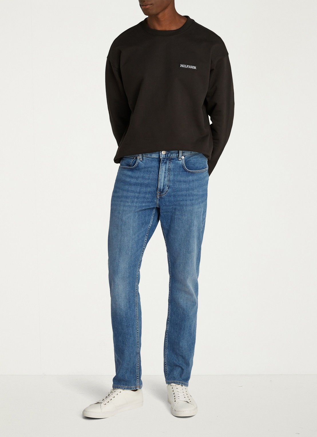 Tommy Hilfiger Harlem slim fit jeans met steekzakken - voorkant 2 indigo