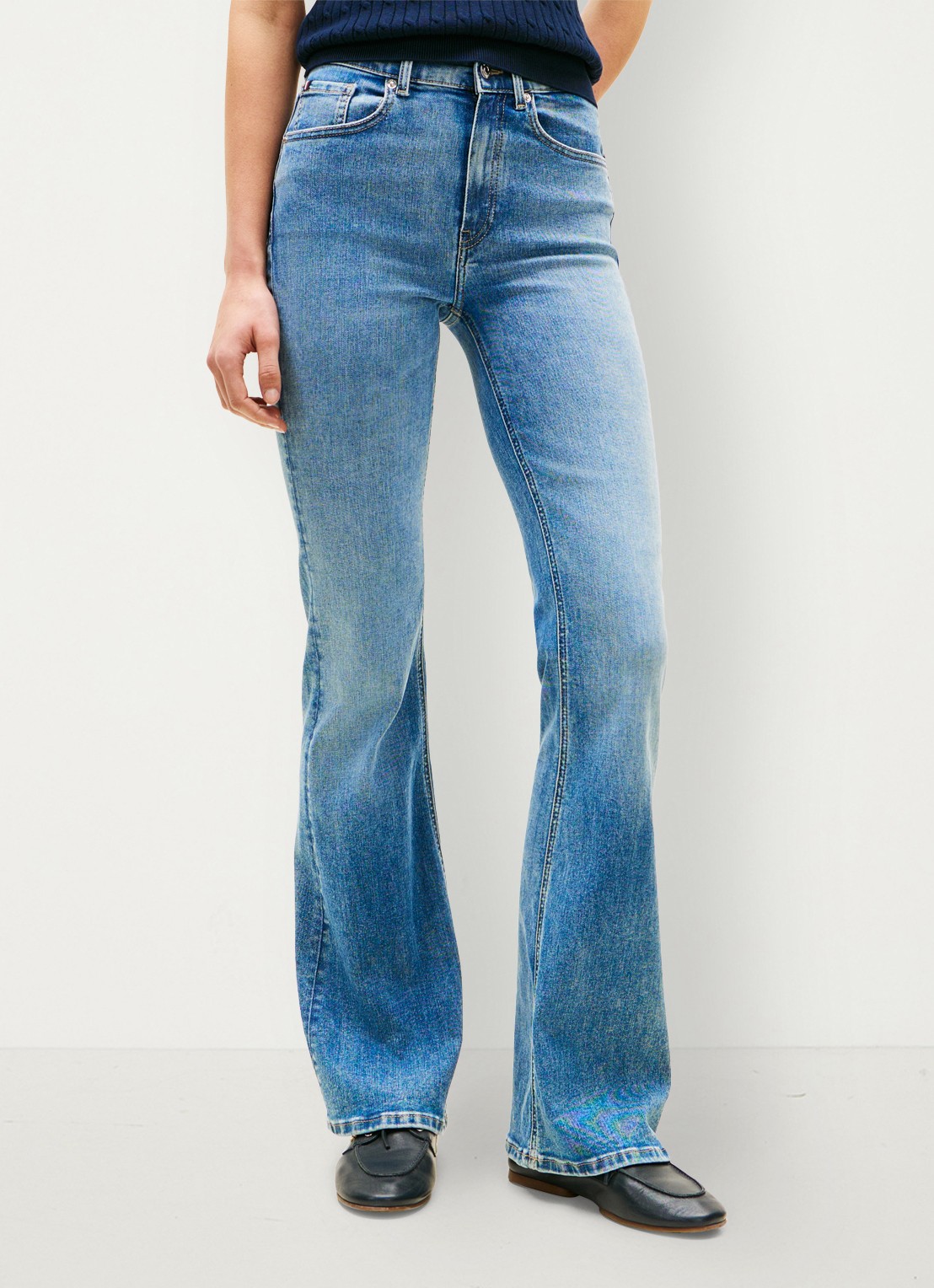 Tommy Hilfiger High waist flared jeans met medium wassing - detail 3 blauw