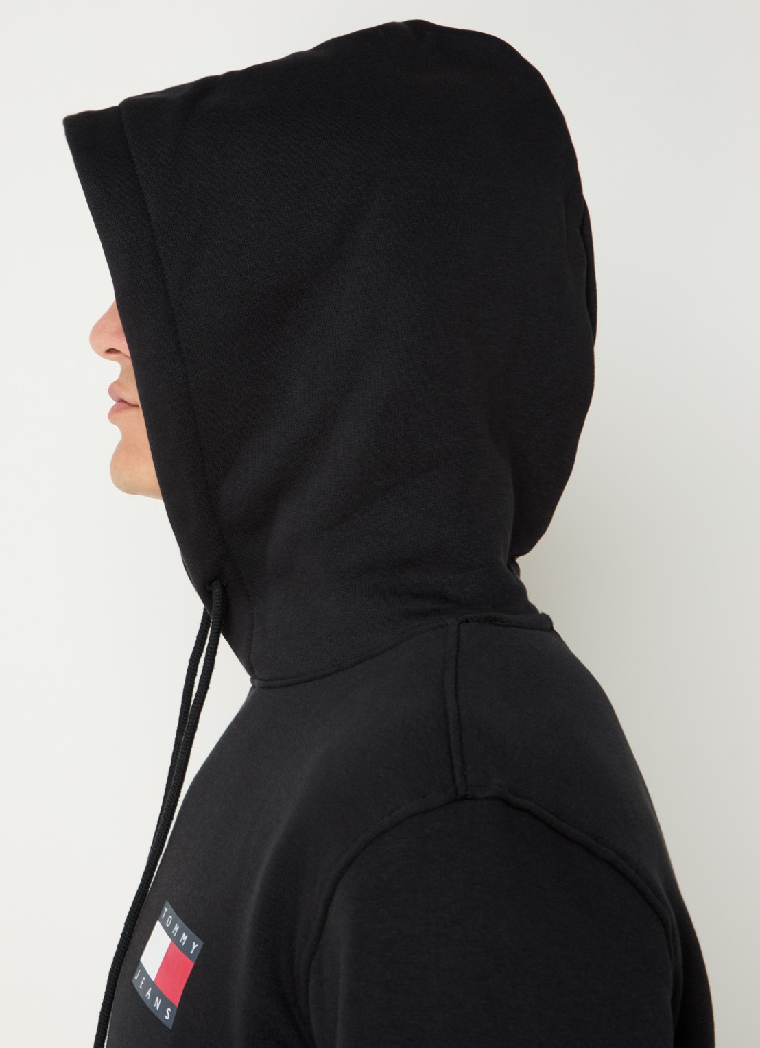 Tommy Hilfiger Hoodie met kangoeroezak en logo - detail 2 zwart