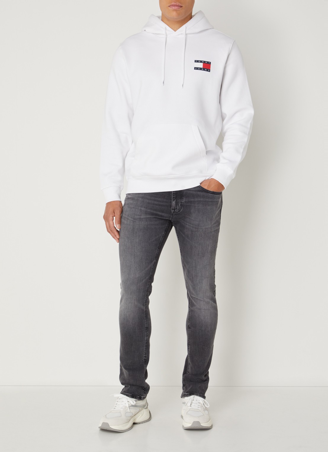 Tommy Hilfiger Hoodie met kangoeroezak en logo - voorkant 4 wit