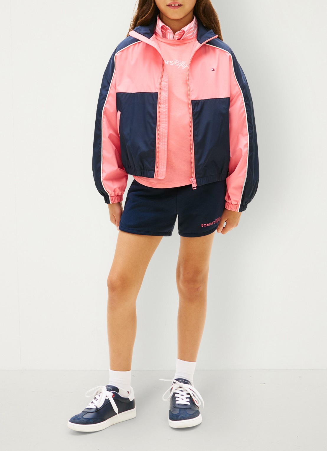 Tommy Hilfiger Jack met logo en steekzakken - voorkant 4 multicolor