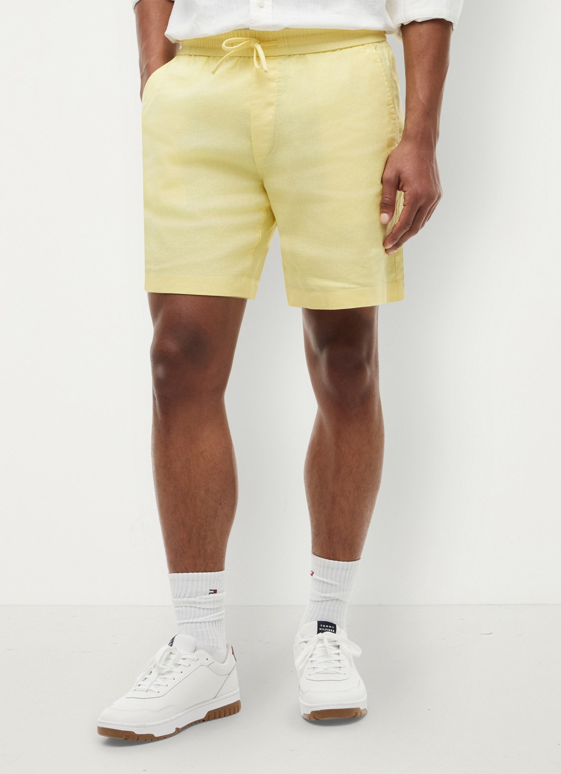 Tommy Hilfiger Korte broek in linnenblend - detail 4 geel