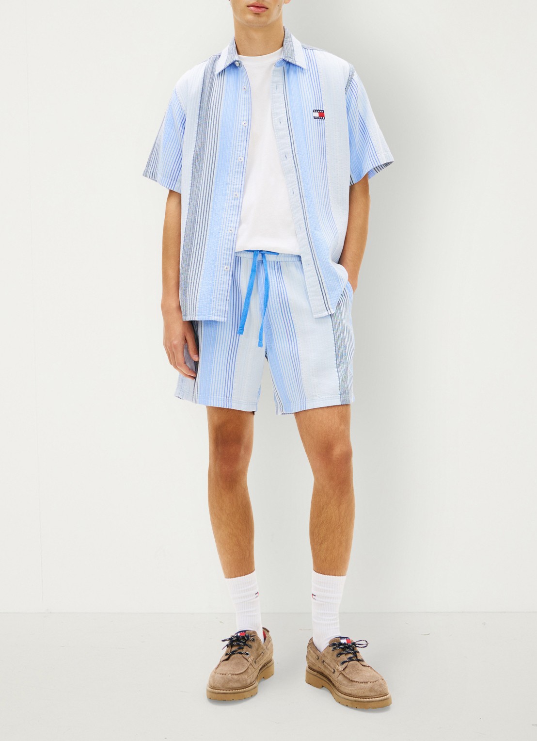 Tommy Hilfiger Korte broek met streepprint - voorkant 2 lichtblauw
