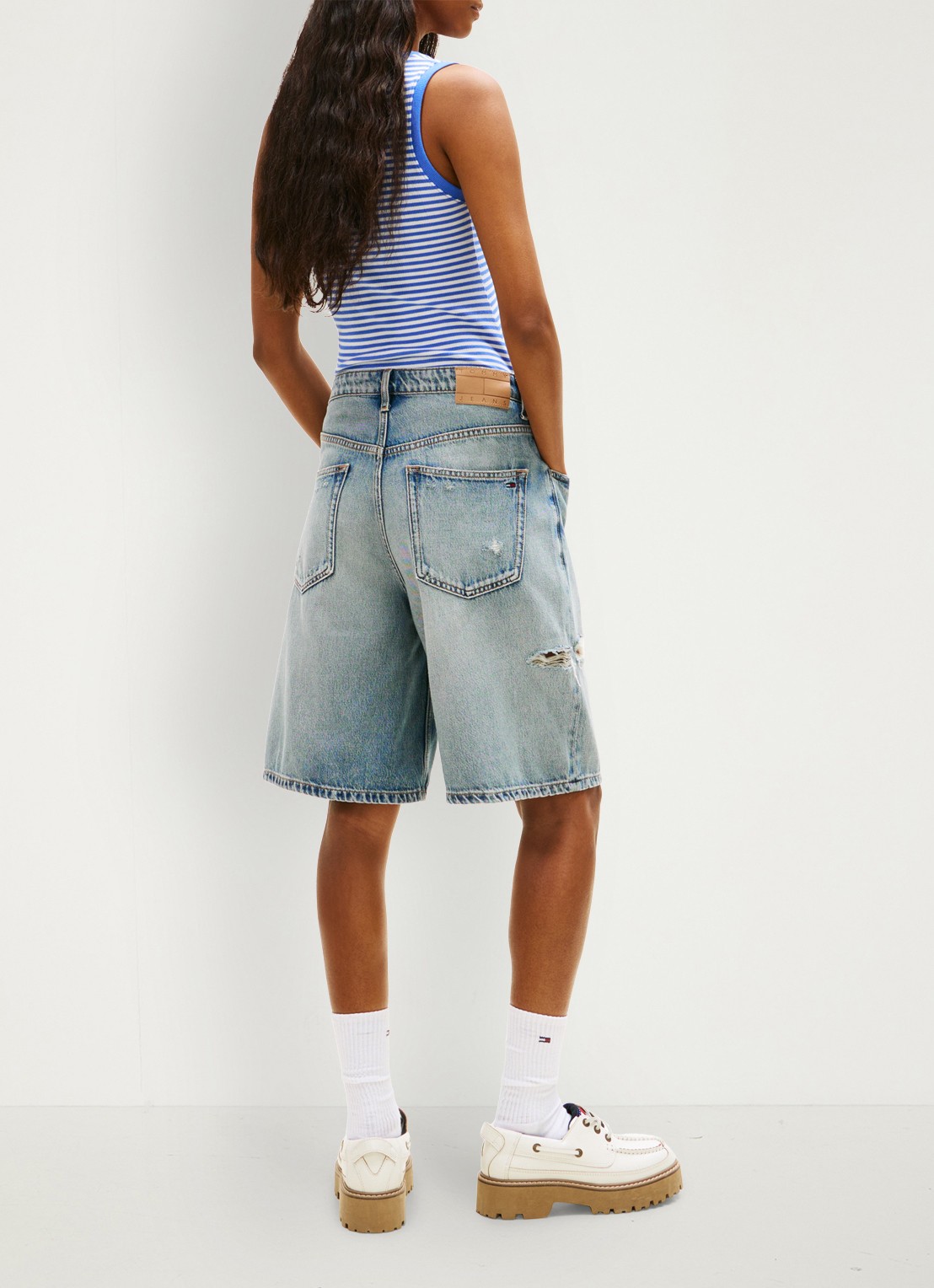 Tommy Hilfiger Korte broek van denim - achterkant donkerblauw