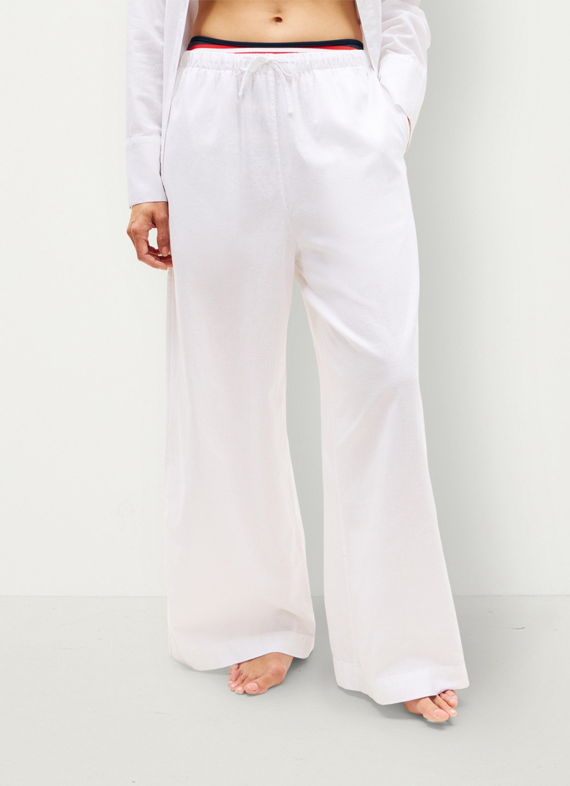 Tommy Hilfiger Low waist wide fit palazzo broek met logo - detail 4 wit