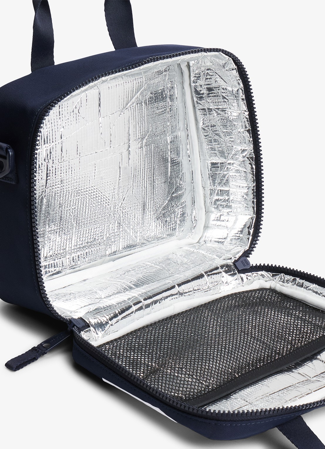 Tommy Hilfiger Lunchbox met logo - detail 2 donkerblauw