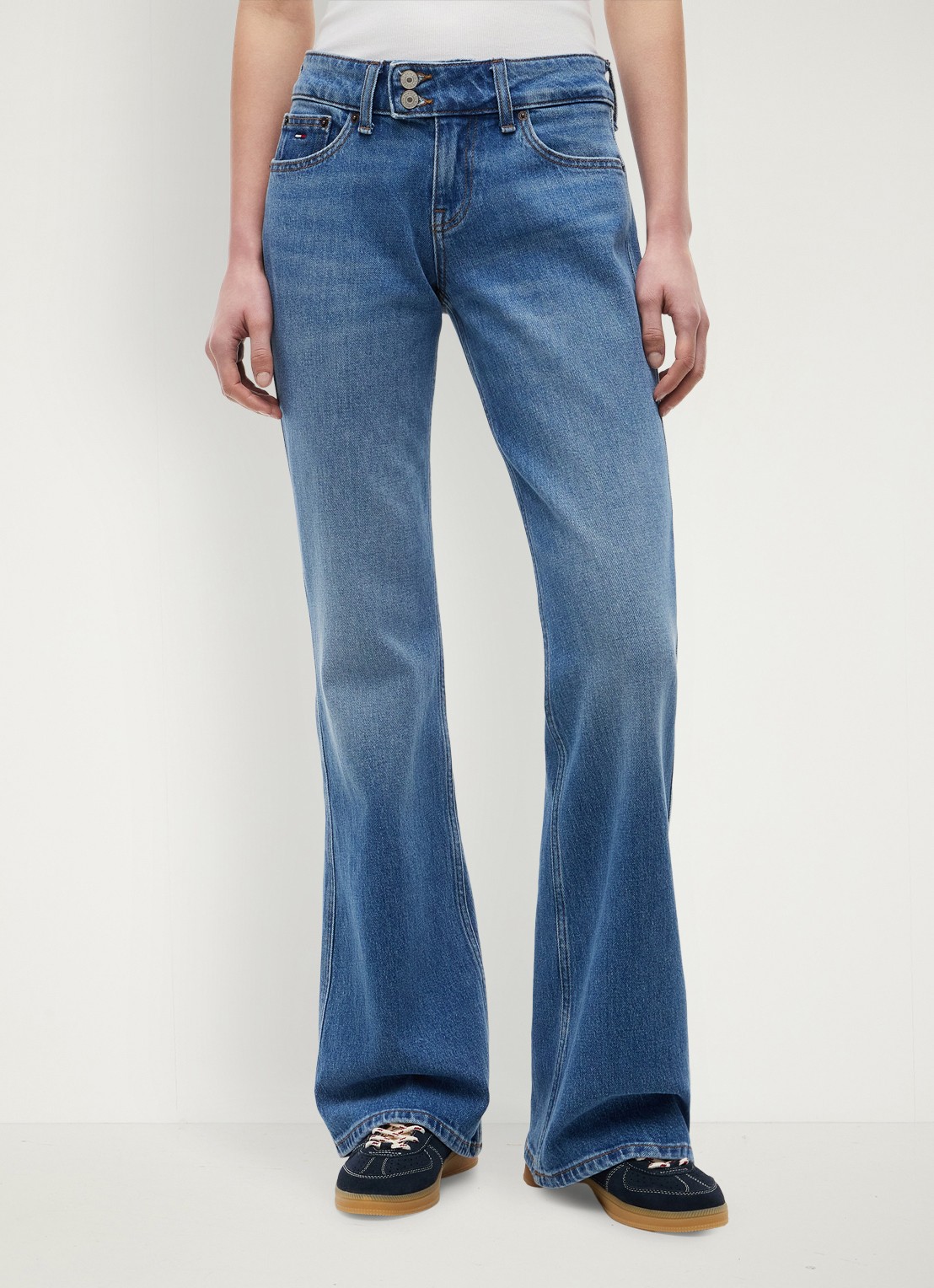 Tommy Hilfiger Mid waist flared jeans met medium wassing - detail 3 donkerblauw