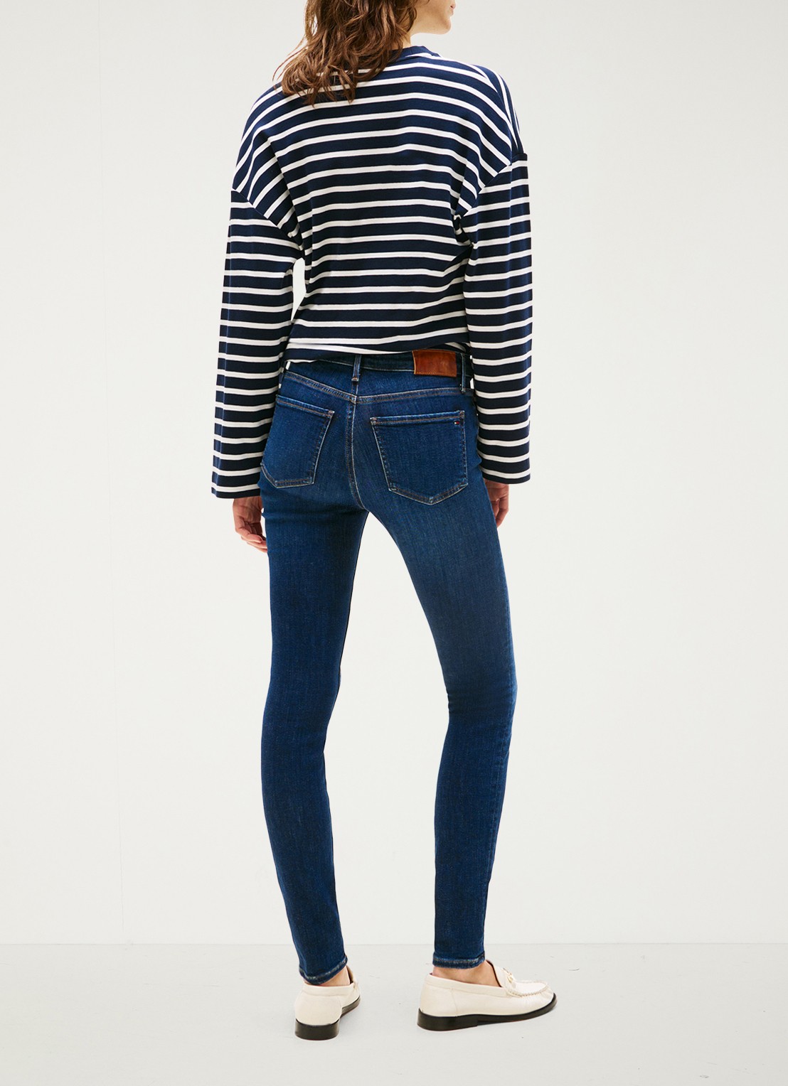 Tommy Hilfiger Mid waist skinny jeans met donkere wassing - achterkant 11 indigo