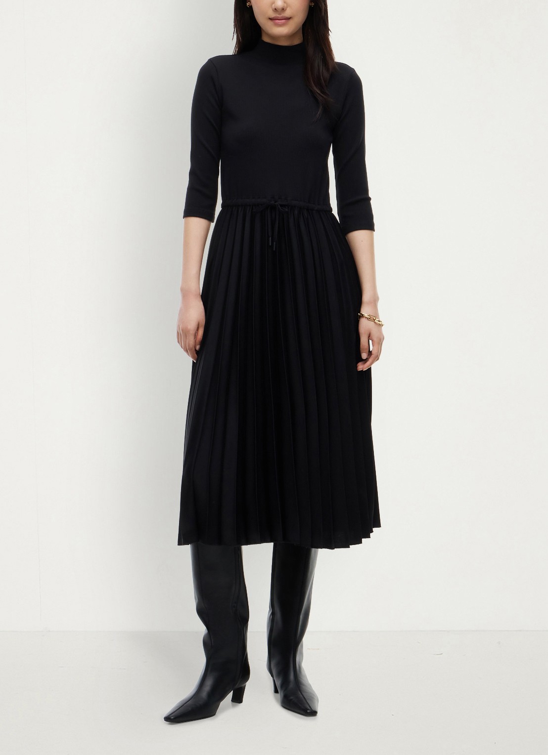 Tommy Hilfiger Midi jurk met ribstructuur en plissé - voorkant 5 zwart