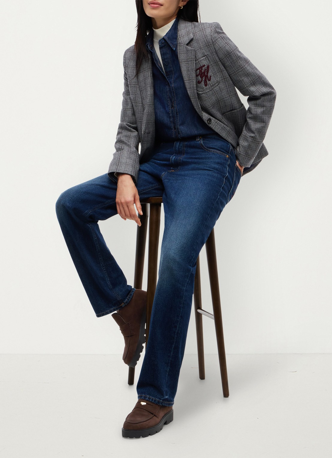 Tommy Hilfiger Monogram enkellaars van suède - voorkant 2 donkerbruin