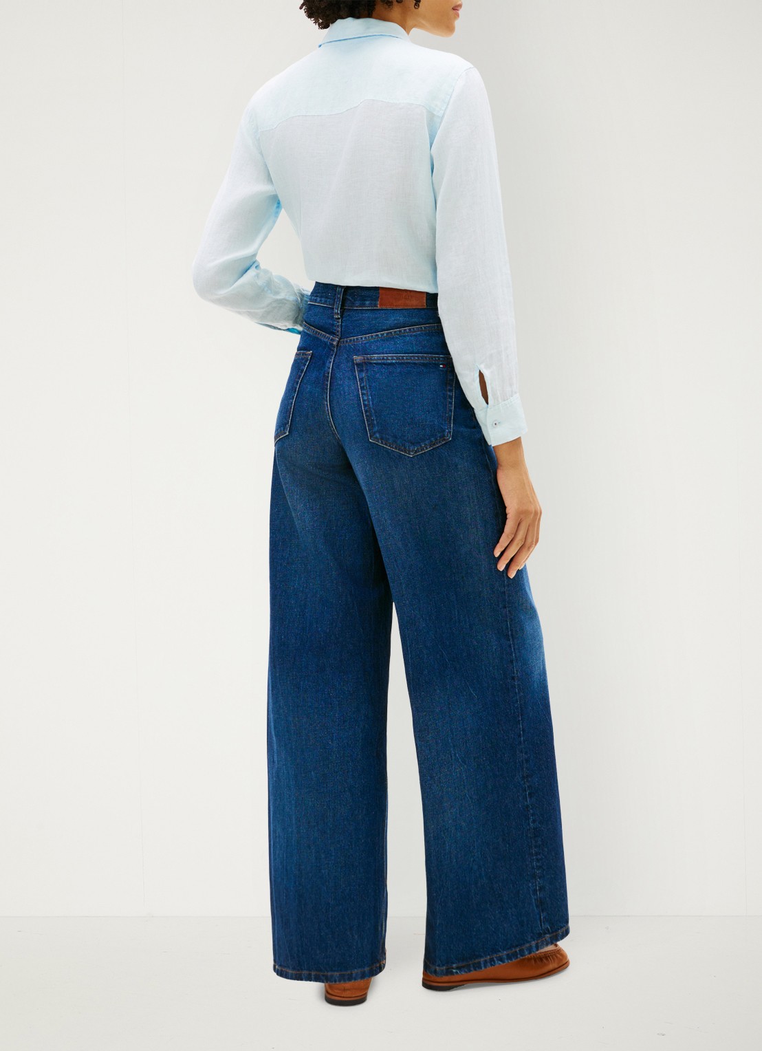Tommy Hilfiger New Doreen 70's high rise wide leg jeans met medium wassing - achterkant 5 donkerblauw
