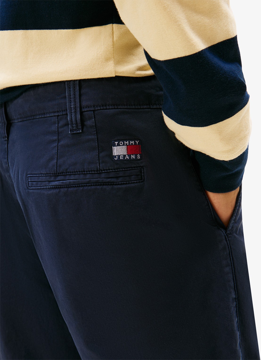 Tommy Hilfiger Otis straight fit chino met steekzakken - detail 4 donkerblauw
