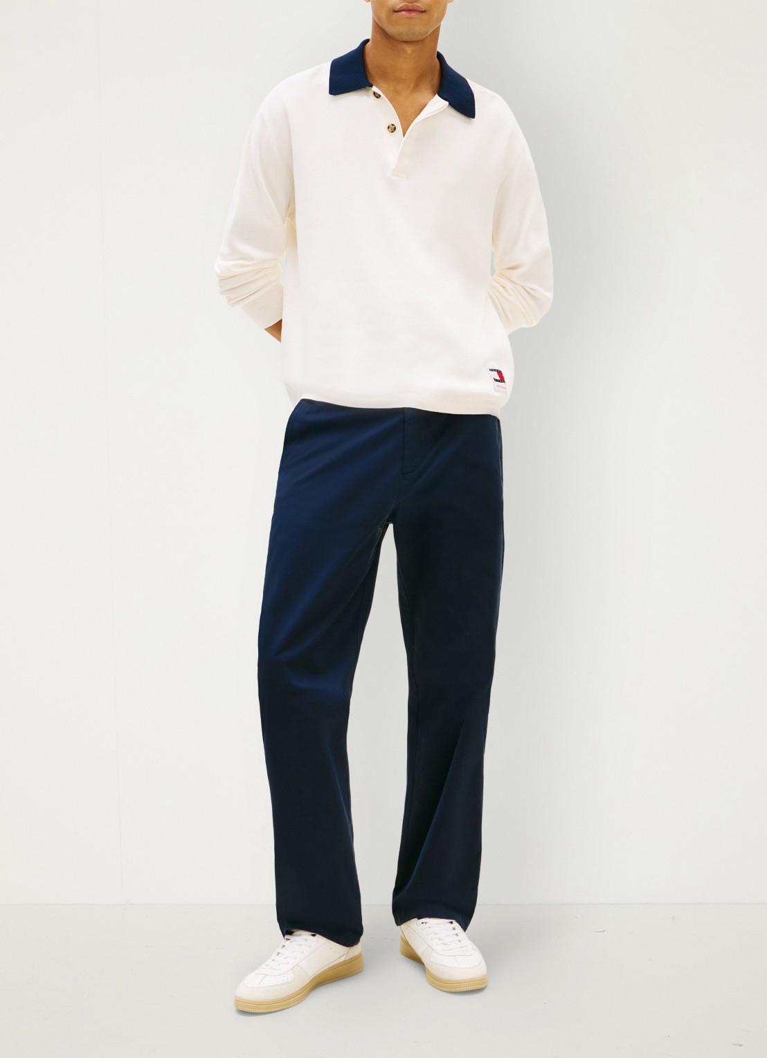 Tommy Hilfiger Otis straight fit chino met steekzakken - voorkant 3 indigo