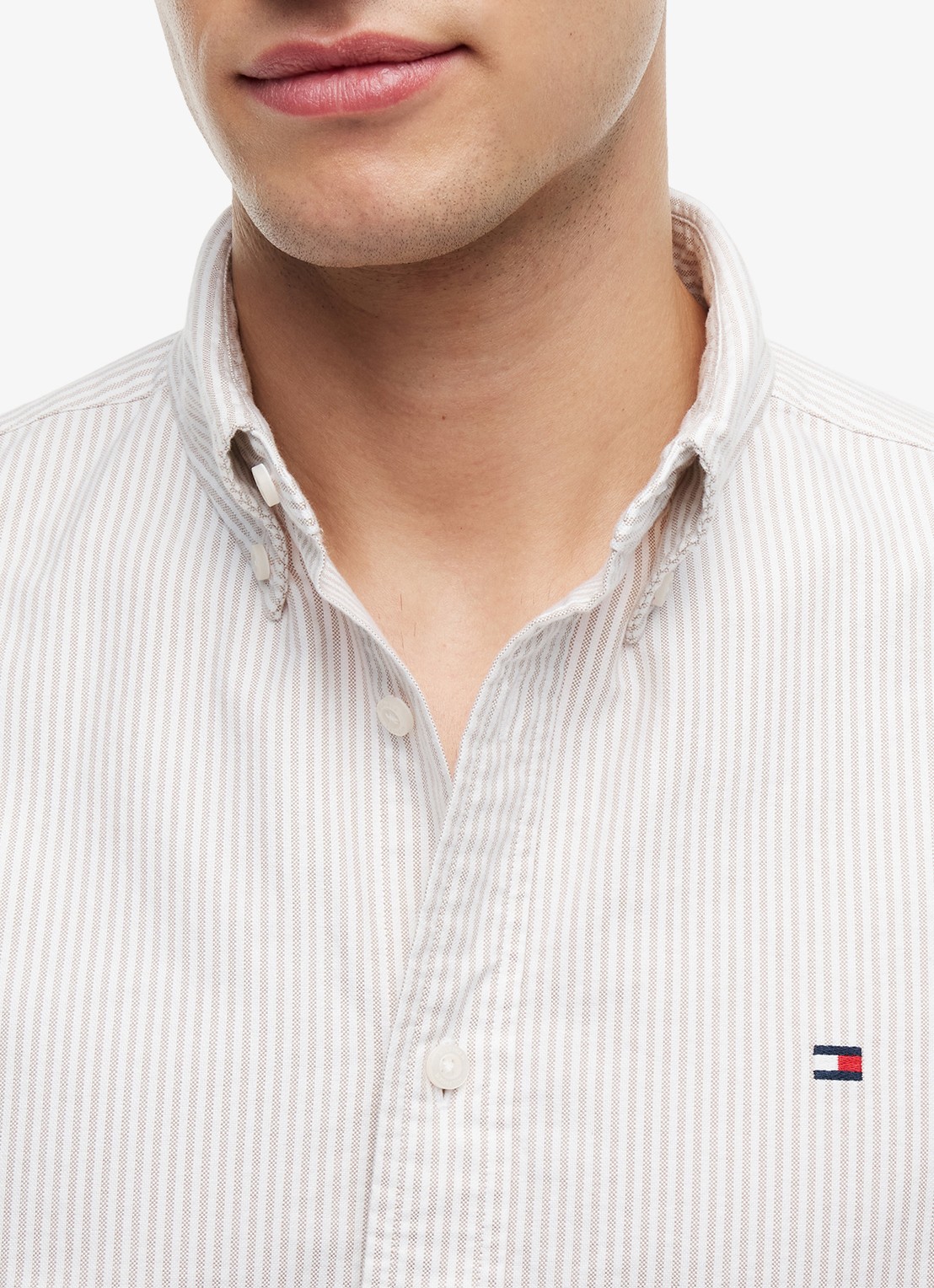 Tommy Hilfiger Oxford regular fit overhemd met streepprint - detail 5 coastal taupe / stripe-0aa / beige