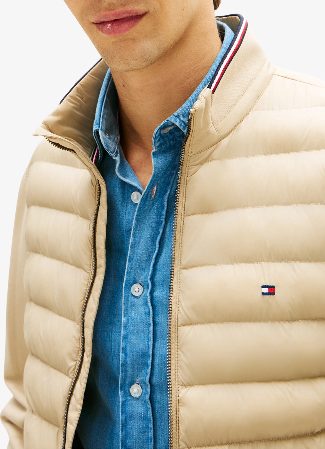 Tommy Hilfiger Pet met logo - detail khaki