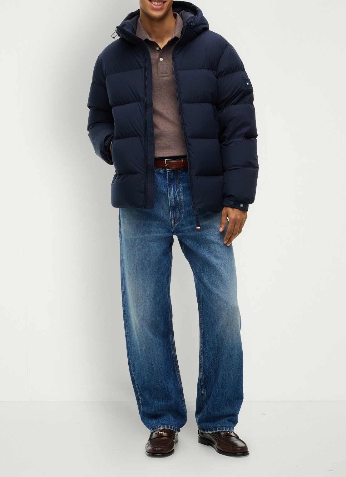 Tommy Hilfiger Puffer jas met donsvulling en capuchon  - voorkant 2 donkerblauw