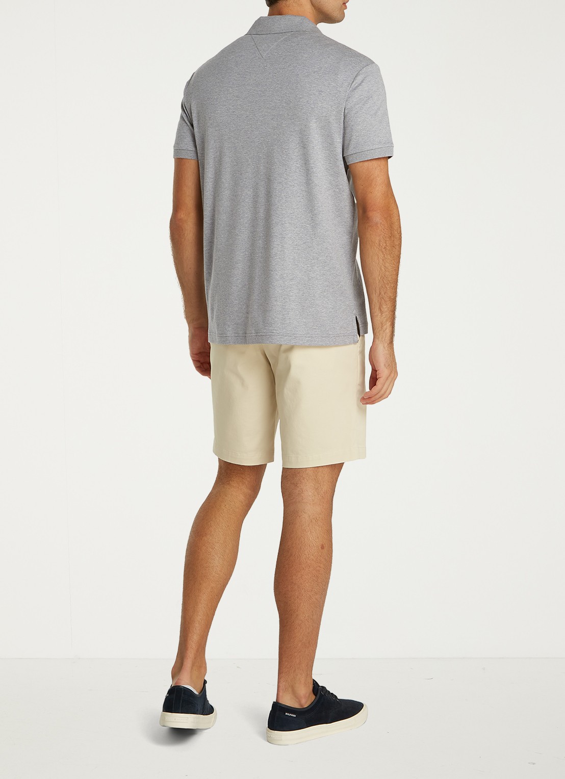 Tommy Hilfiger Regular fit polo met logo - achterkant 3 medium grey heather-p91 / grijs