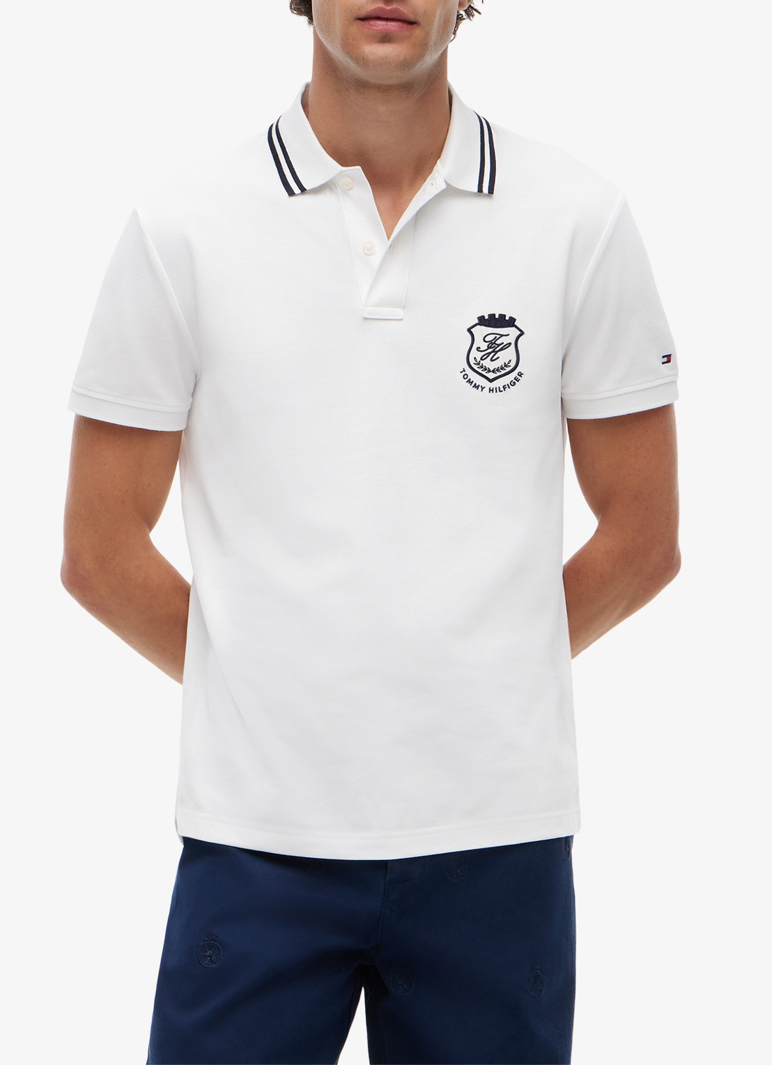 Tommy Hilfiger Regular fit polo met logoborduring - detail 2 wit