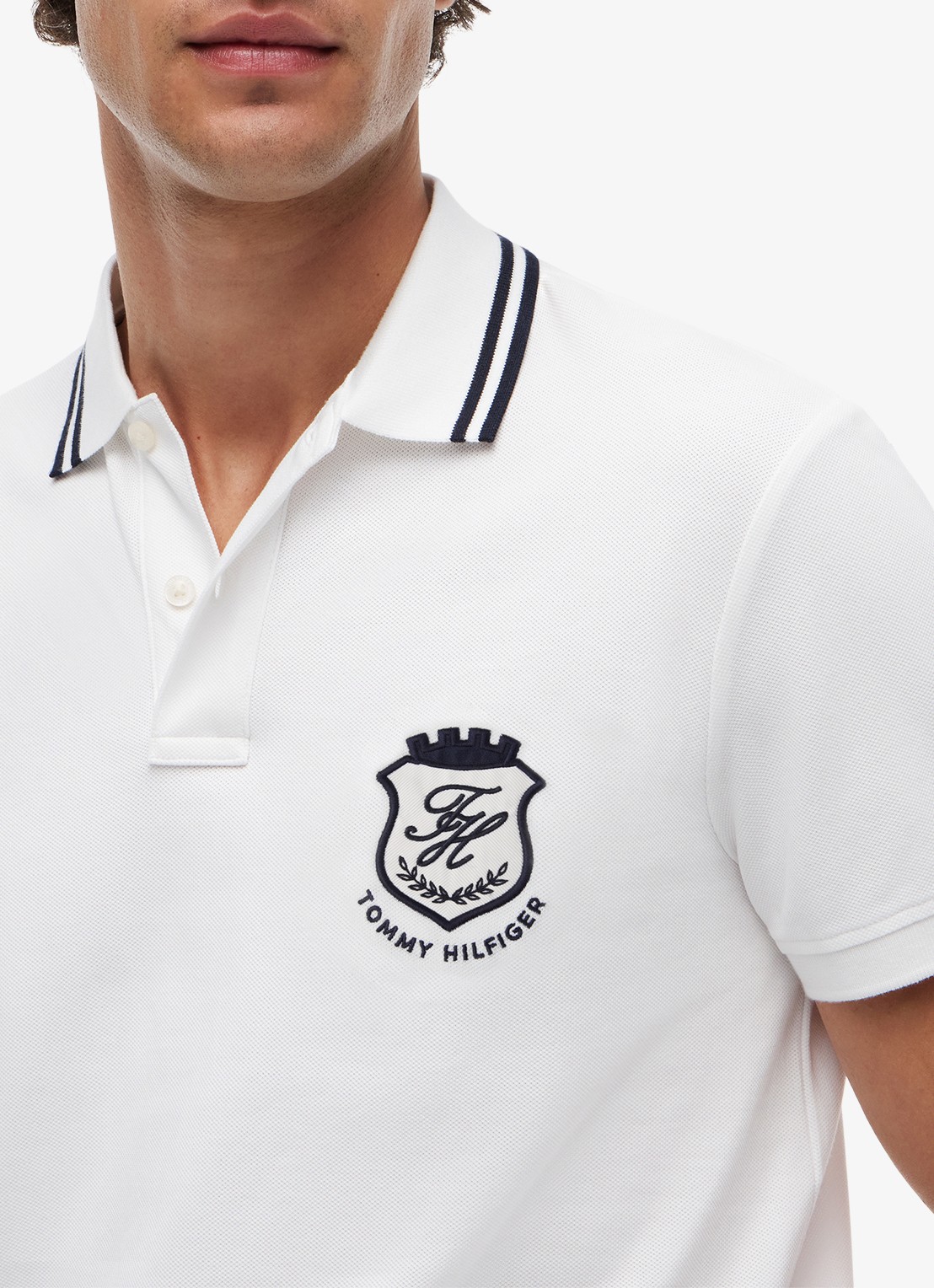 Tommy Hilfiger Regular fit polo met logoborduring - detail 3 wit