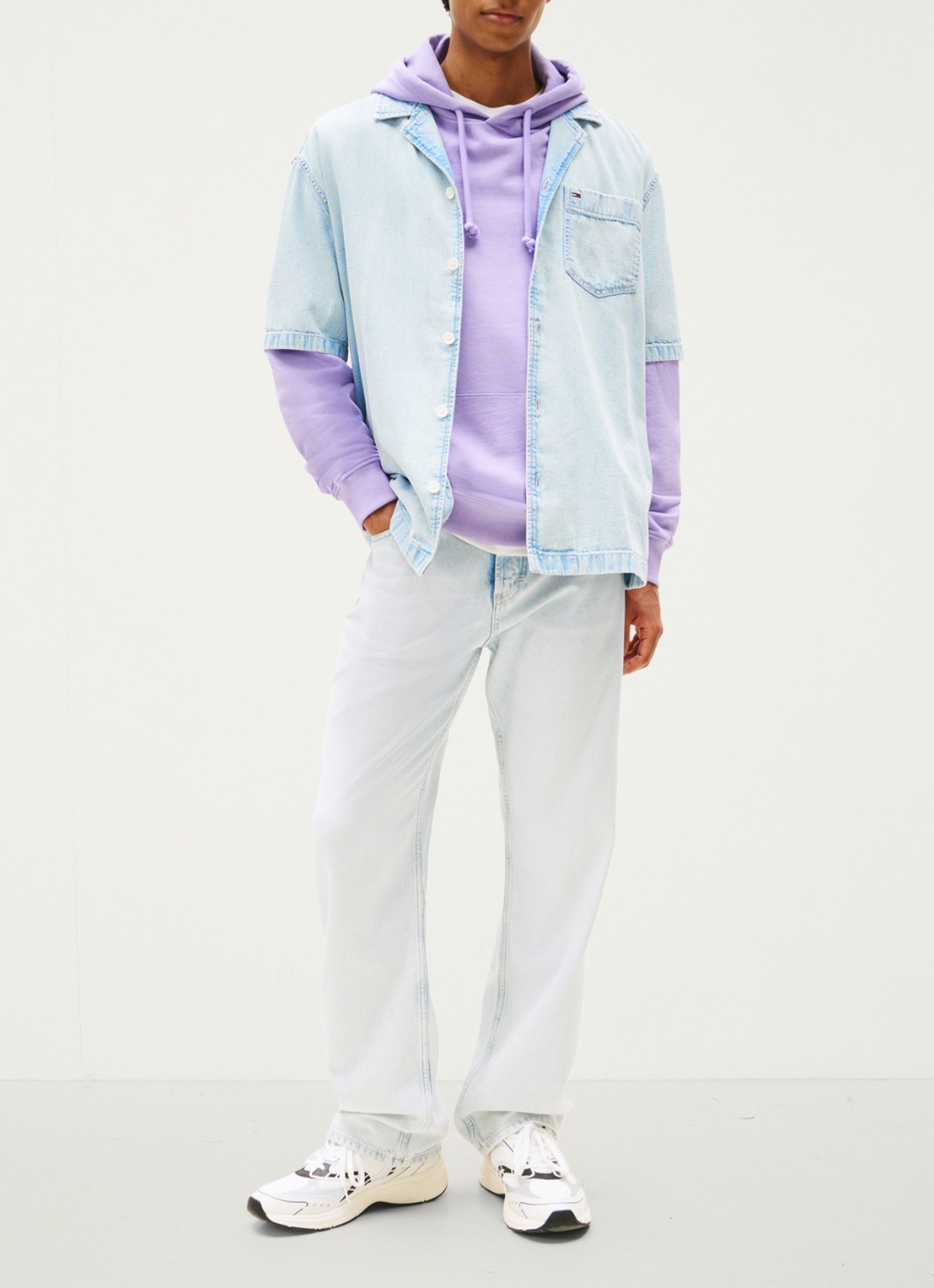 Tommy Hilfiger Relaxed fit overhemd van denim met borstzak - voorkant 3 lichtblauw