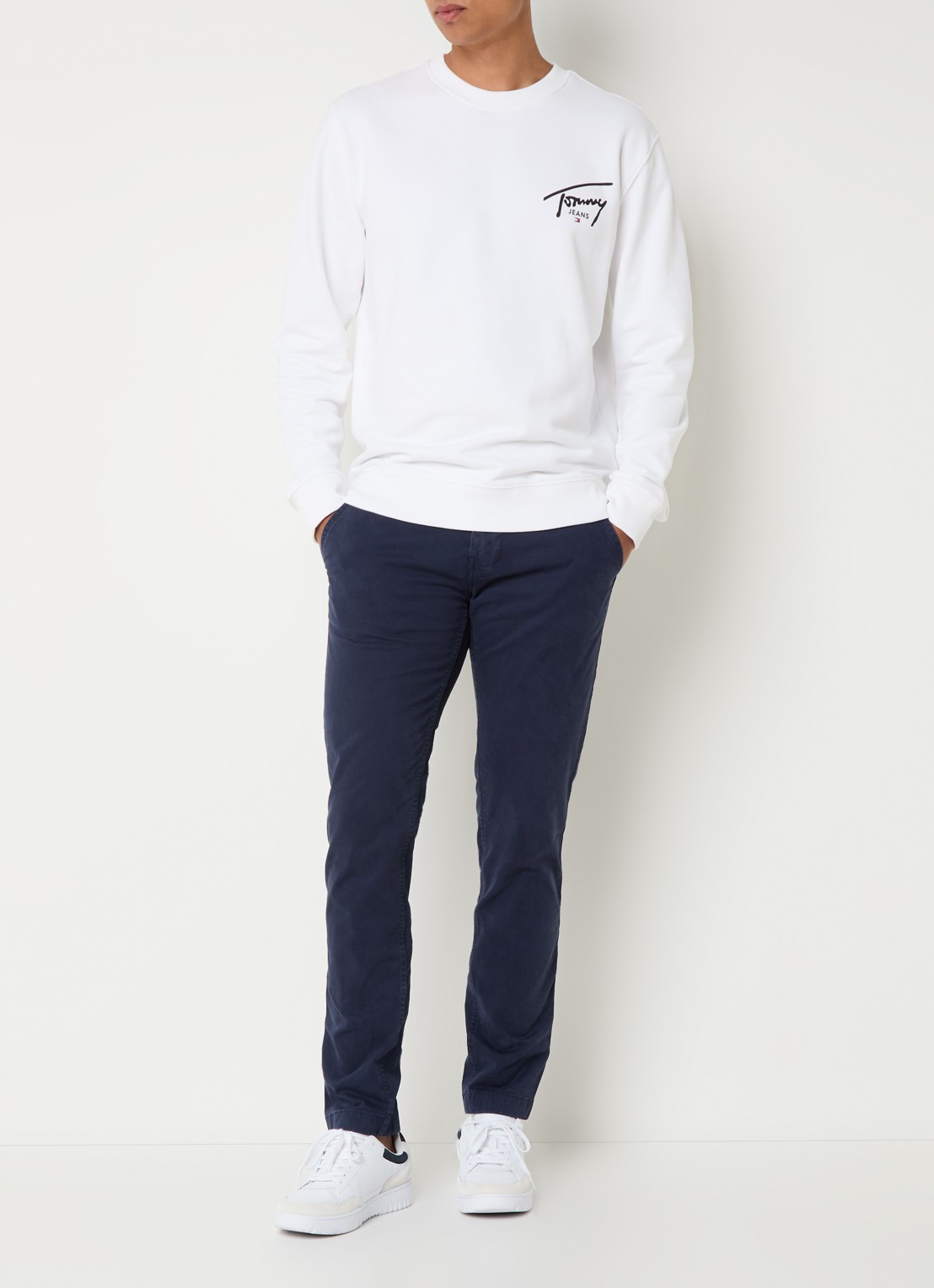 Tommy Hilfiger Scanton slim fit chino met steekzakken - voorkant 2 donkerblauw