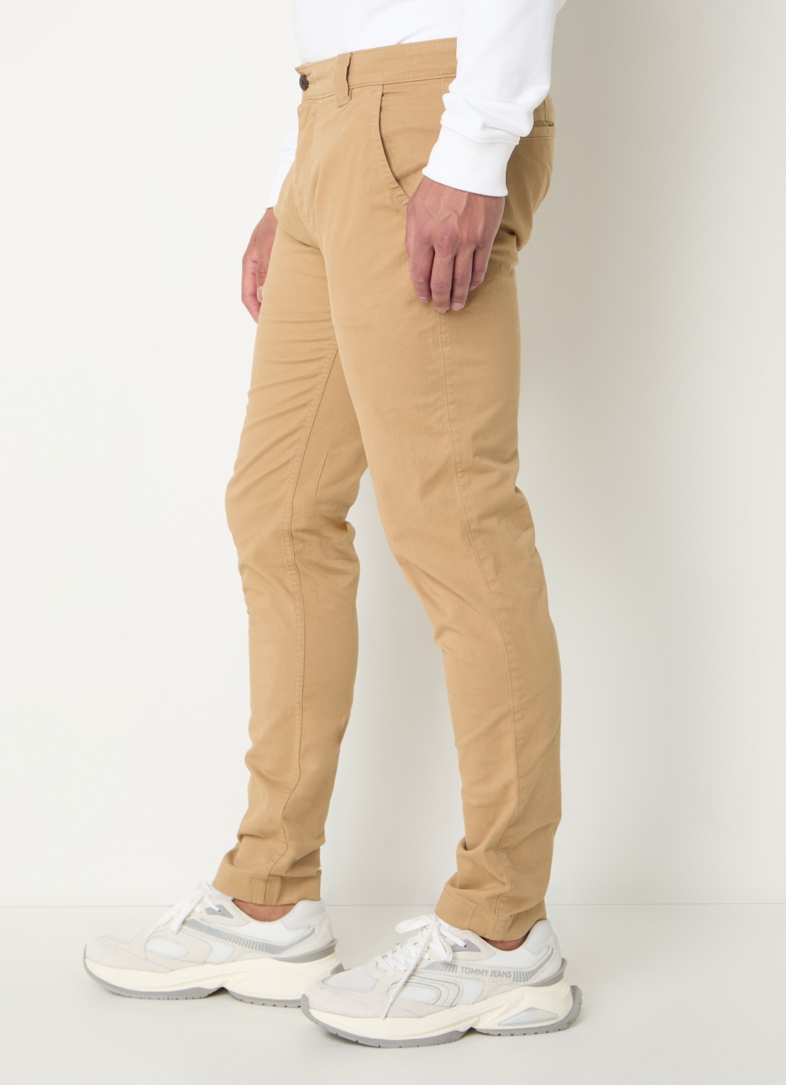 Tommy Hilfiger Scanton slim fit chino met steekzakken - detail 7 camel
