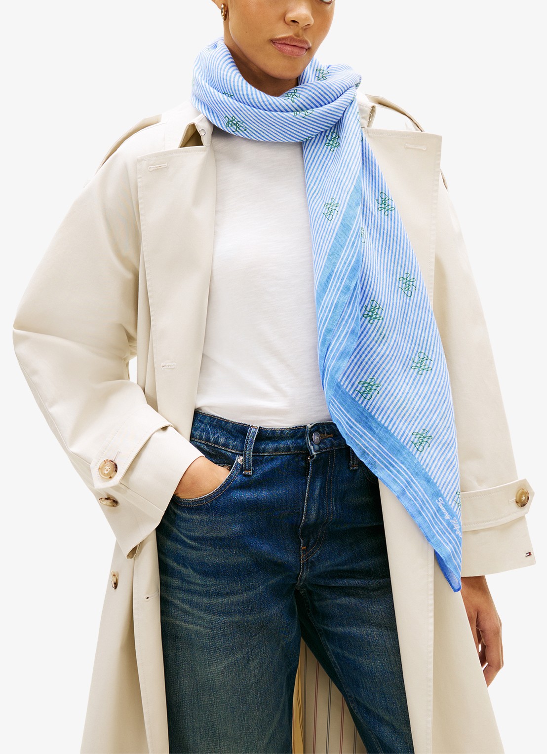 Tommy Hilfiger Sjaal van linnen met streepprint - detail 2 blauw