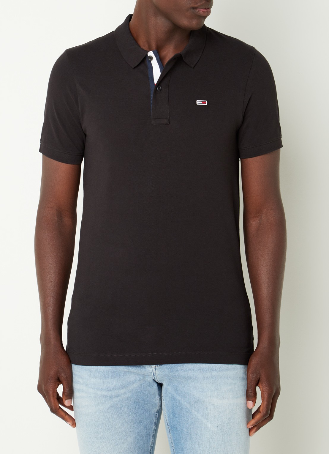Tommy Hilfiger Slim fit polo van katoen met logo  - detail 4 zwart