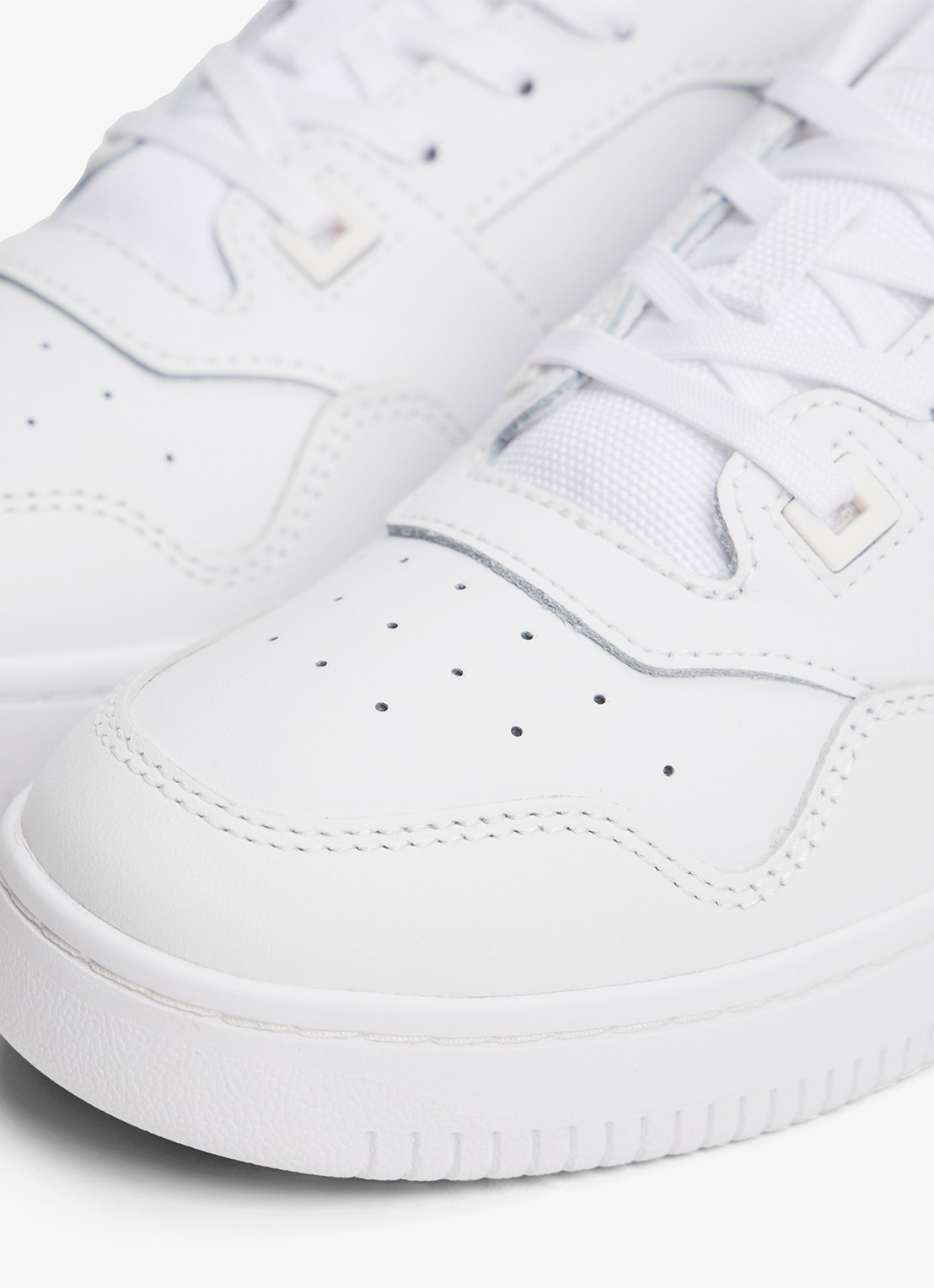 Tommy Hilfiger Sneaker van leer met logo - detail 3 wit