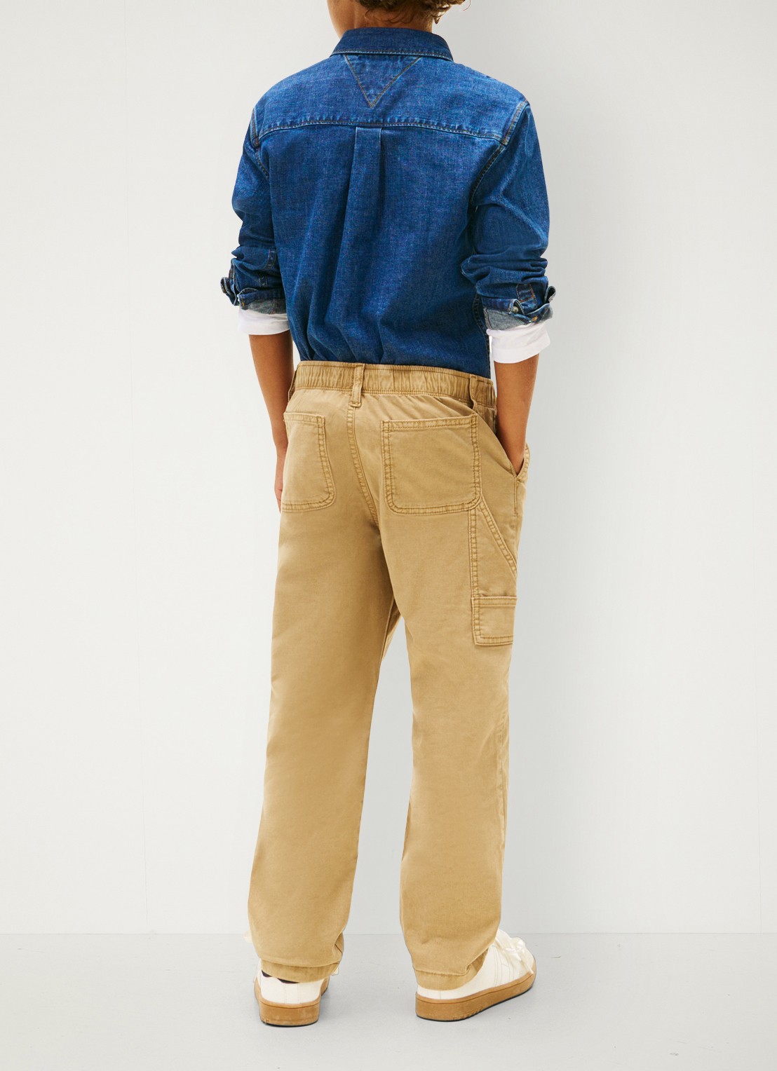 Tommy Hilfiger Straight fit broek met steekzakken - achterkant camel
